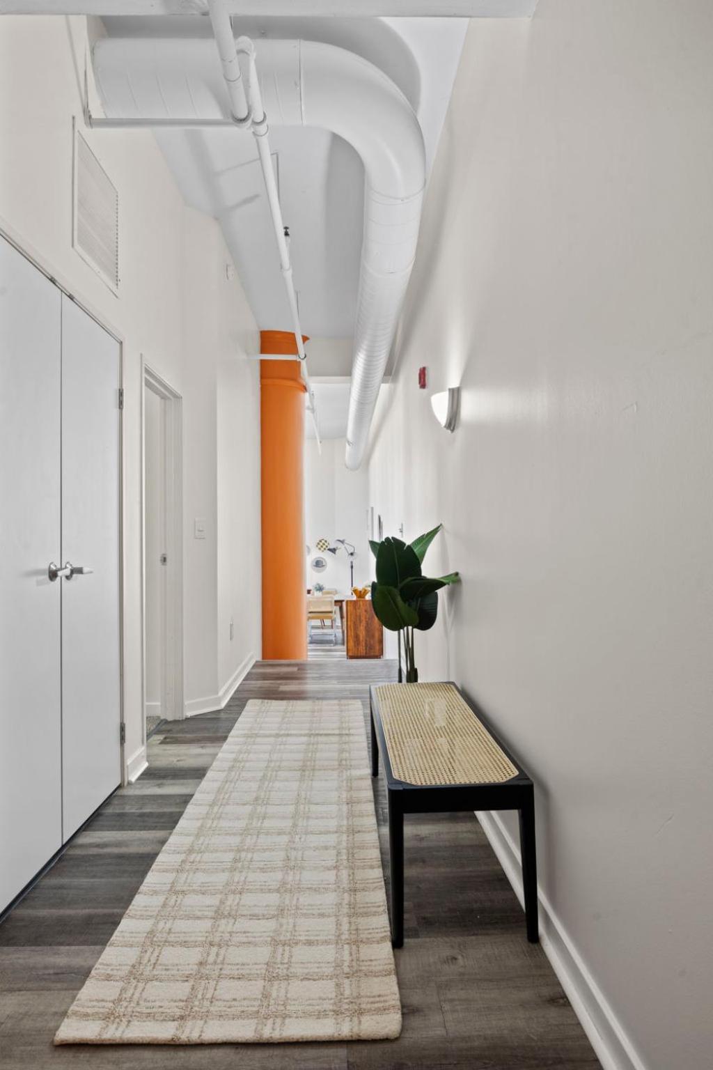 Indy Urban Stay - Skywalk - Sleeps 8 - Downtown - Stadium Індіанаполіс Екстер'єр фото